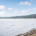 Cozy In Bjert With House Sea View בית נופש Binderup Strand